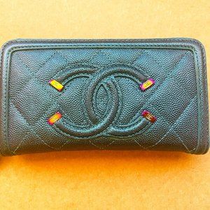 RARE Authentic Chanel Zip Wallet!!!